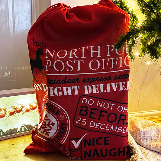 Roter Nordpol-Post-Weihnachtssack