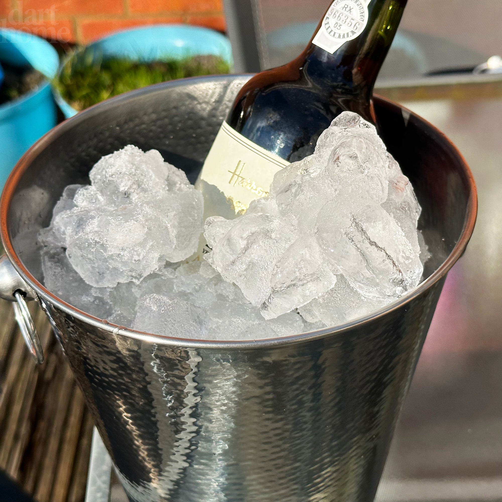 Champagnerkübel aus gehämmertem Edelstahl