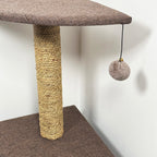 Brauner Eckkratzbaum für Katzen