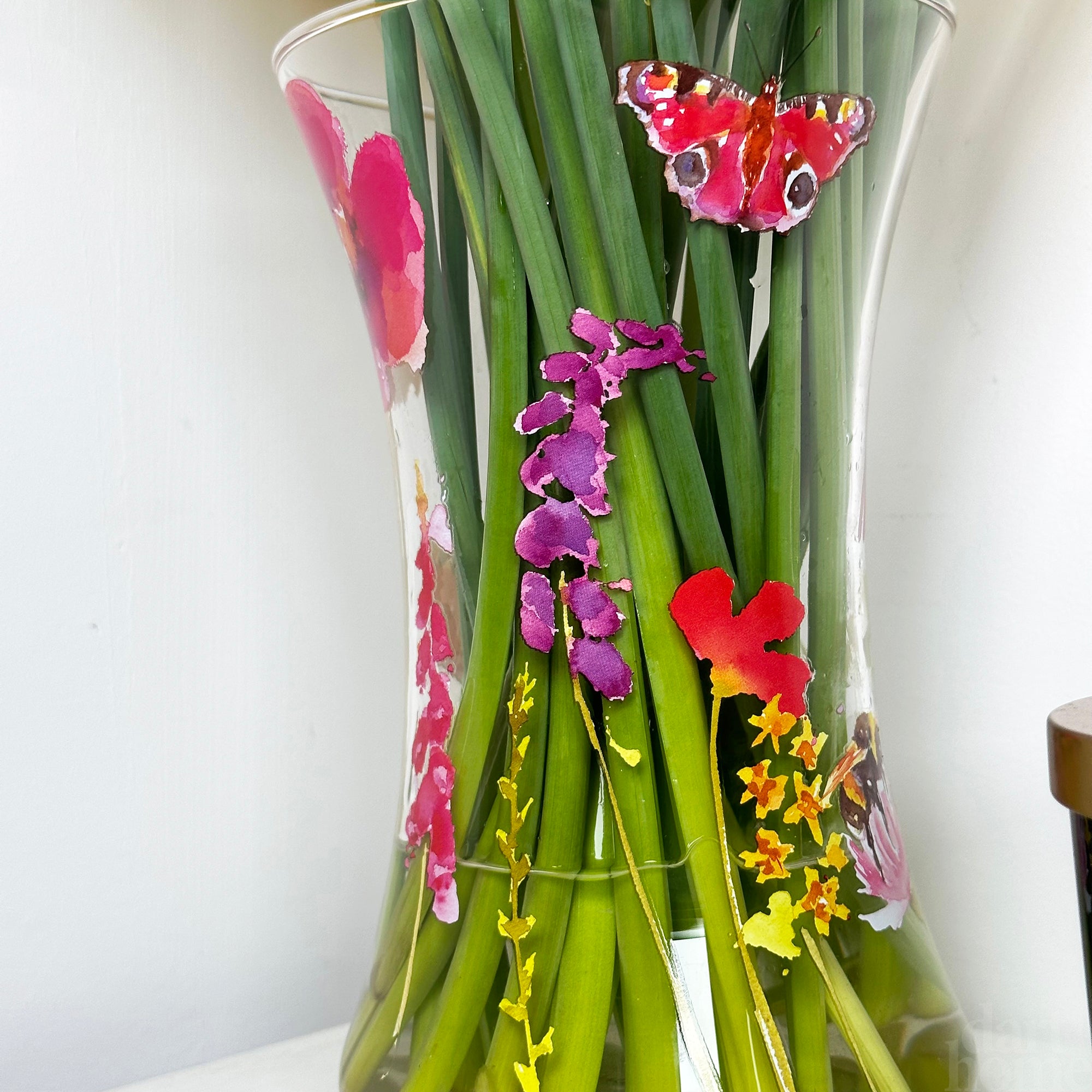 Hand Painted Glass I Love You Mum Vase