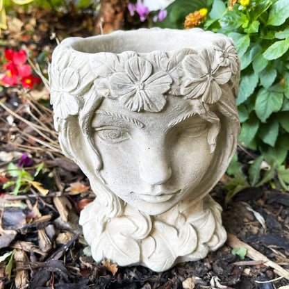 Stone Elf Queen Planter 13x20cm