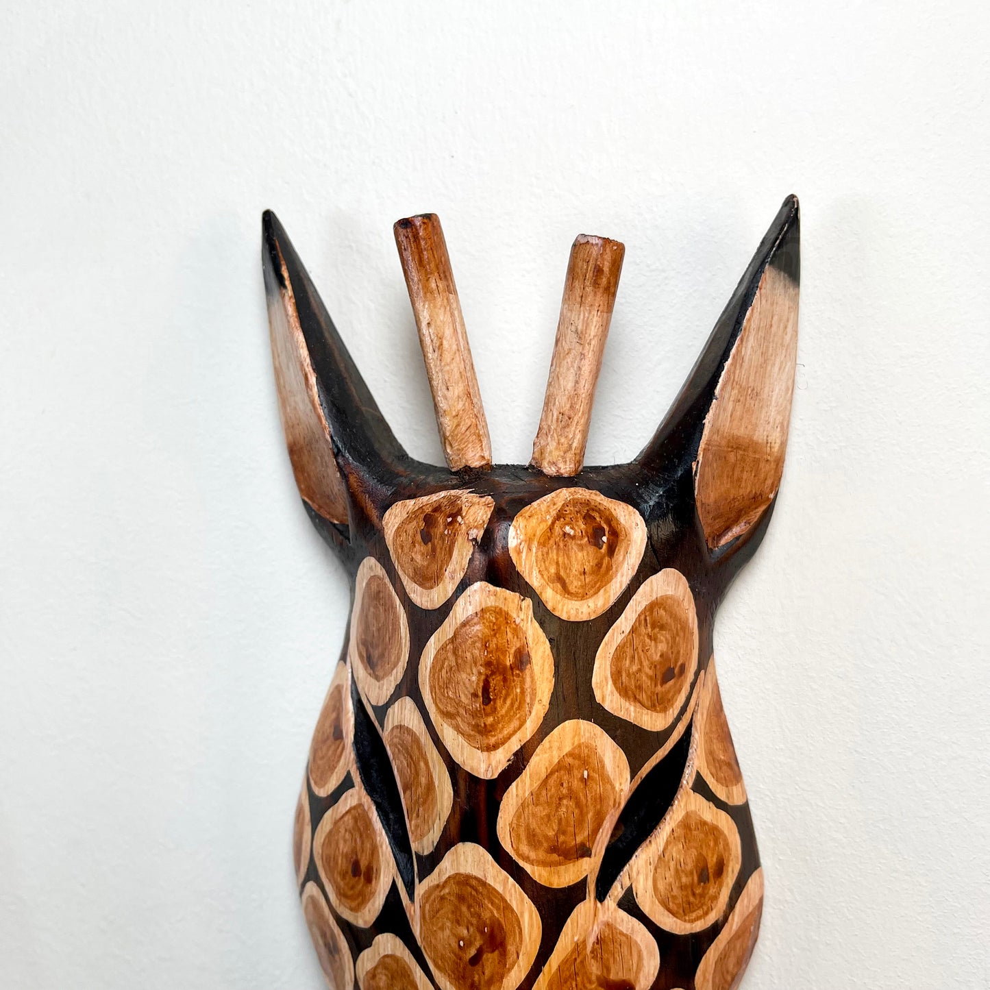 Giraffe Head Wall Mask Decoration 30cm