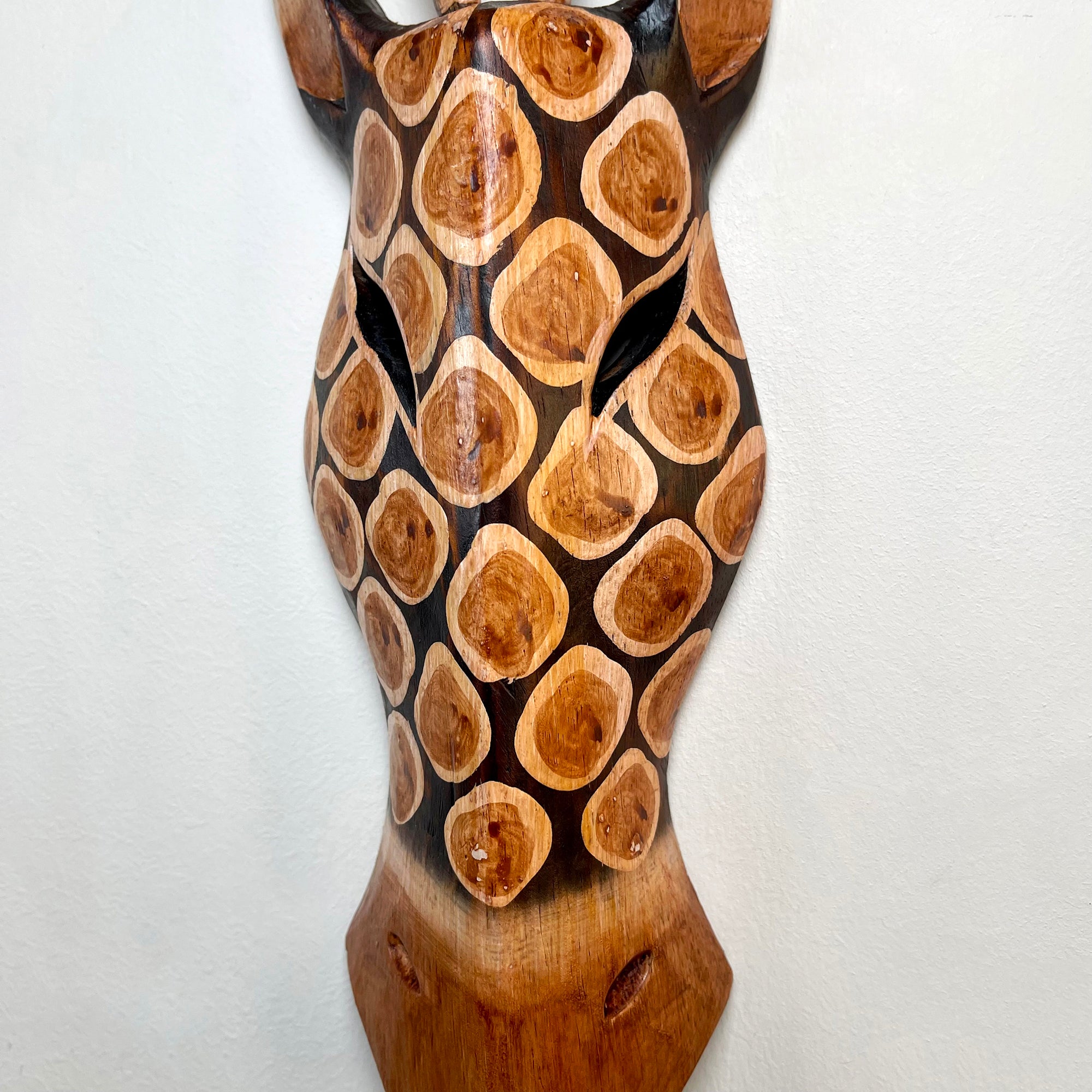 Giraffe Head Wall Mask Decoration 30cm