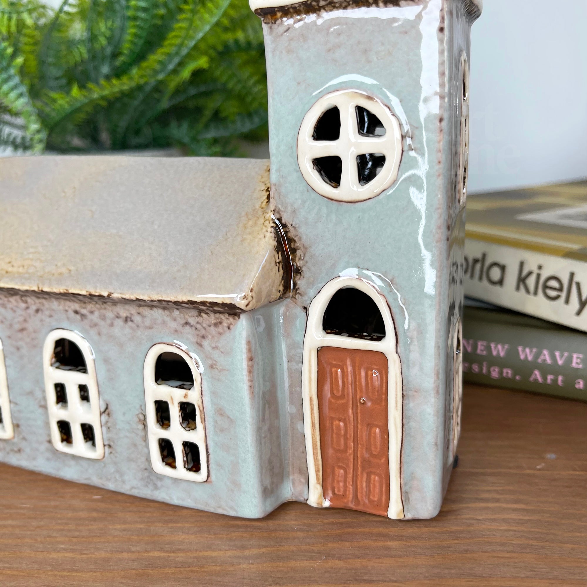 Church House Tea Light Holder