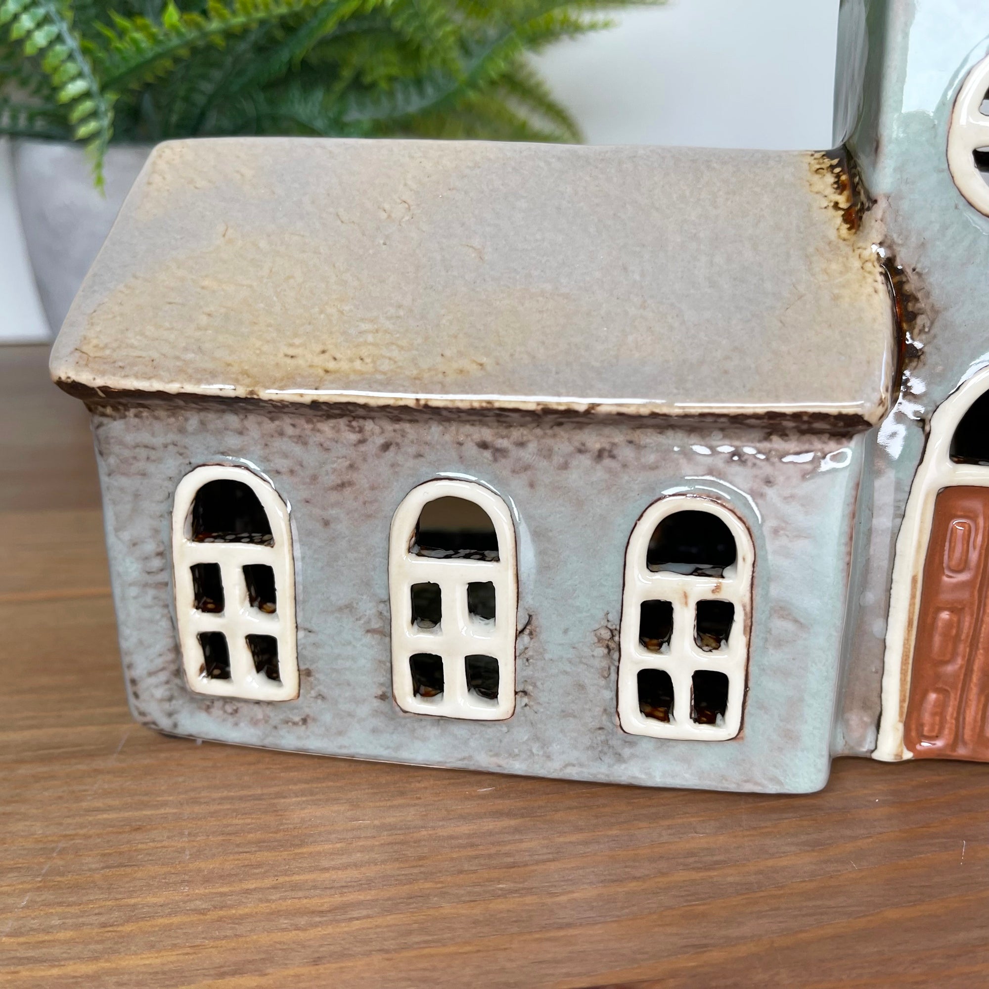Church House Tea Light Holder