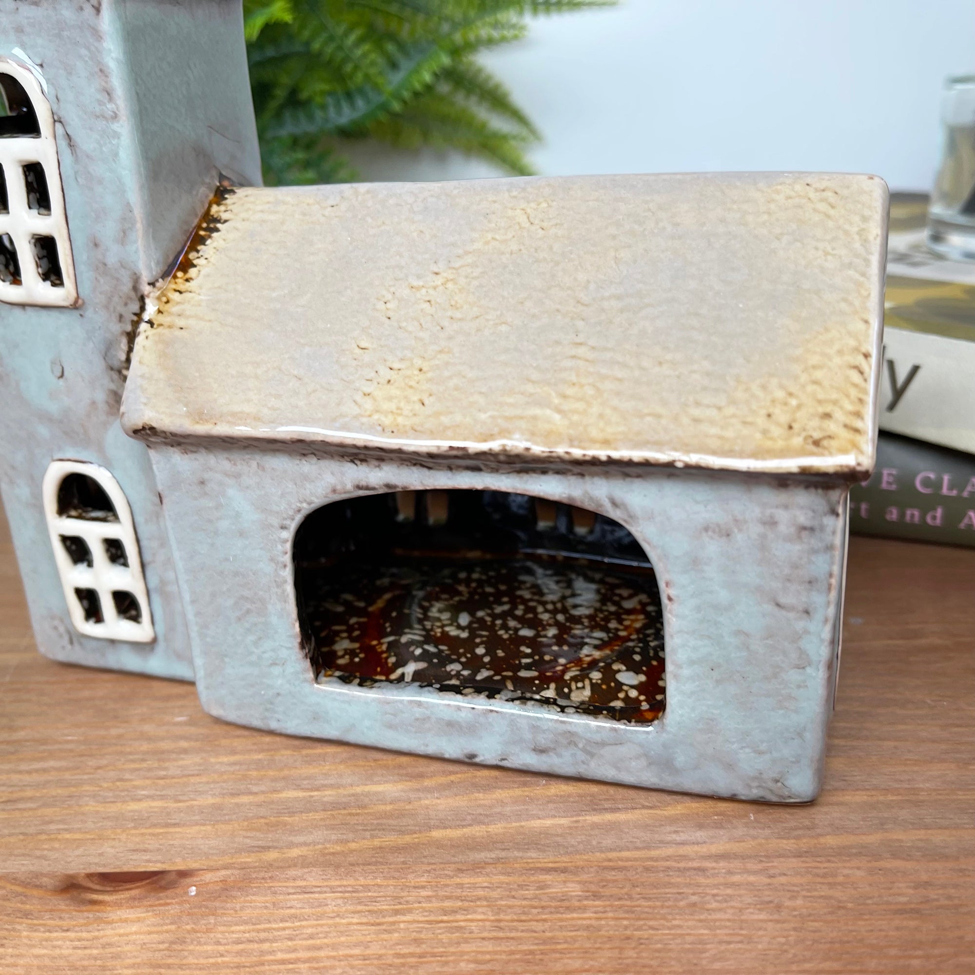 Church House Tea Light Holder