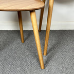 Set aus 2 Kieselstein-Beistelltischen