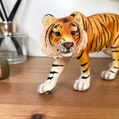 Orange afrikanischer Tiger-Ornament