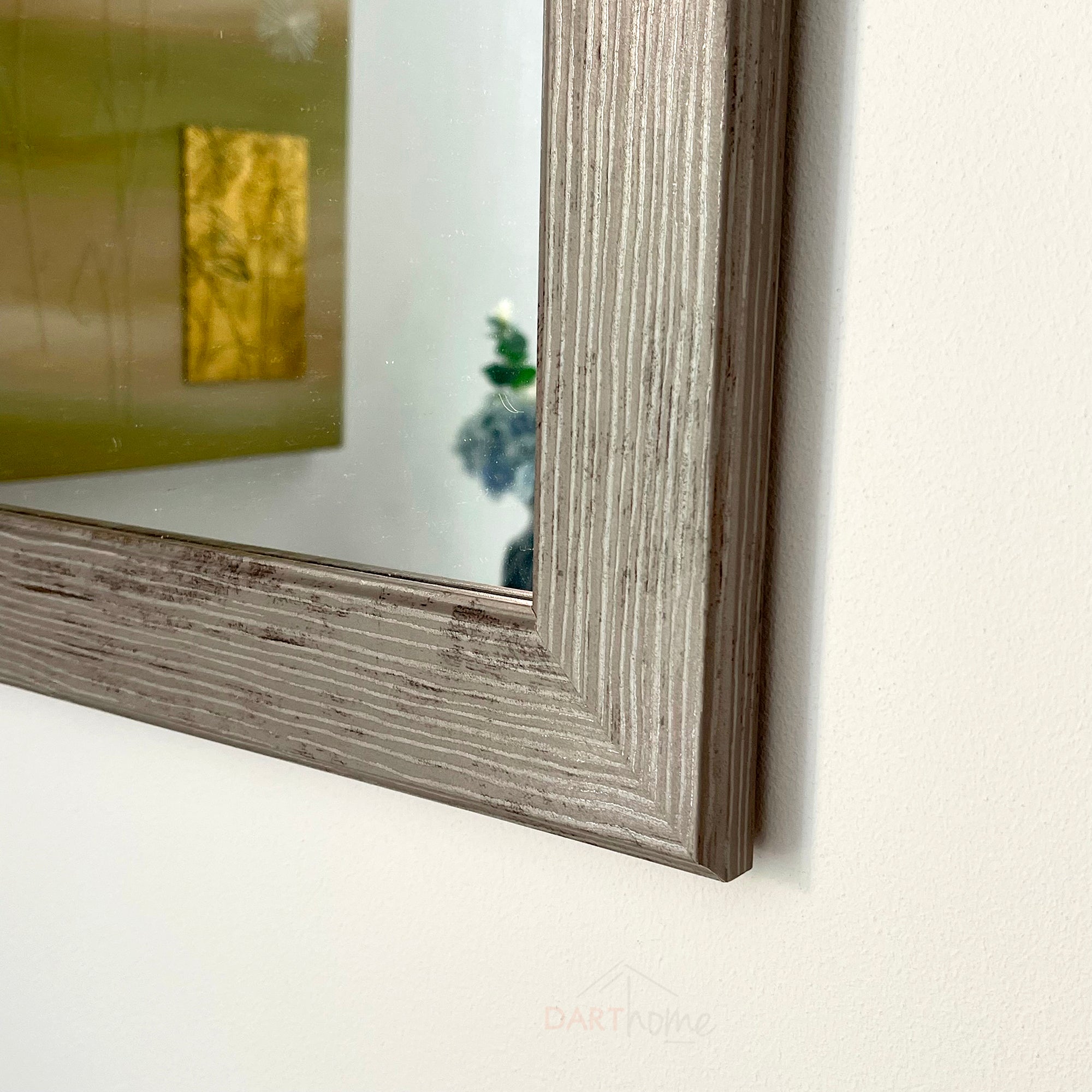 Grauer Wandspiegel aus Holz
