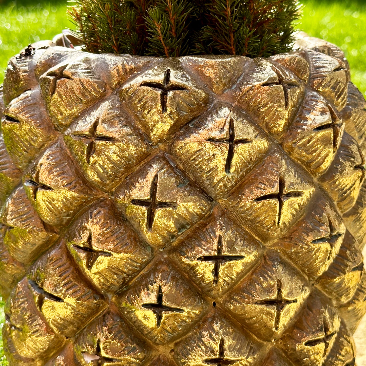 Gold Pineapple Garden Planter