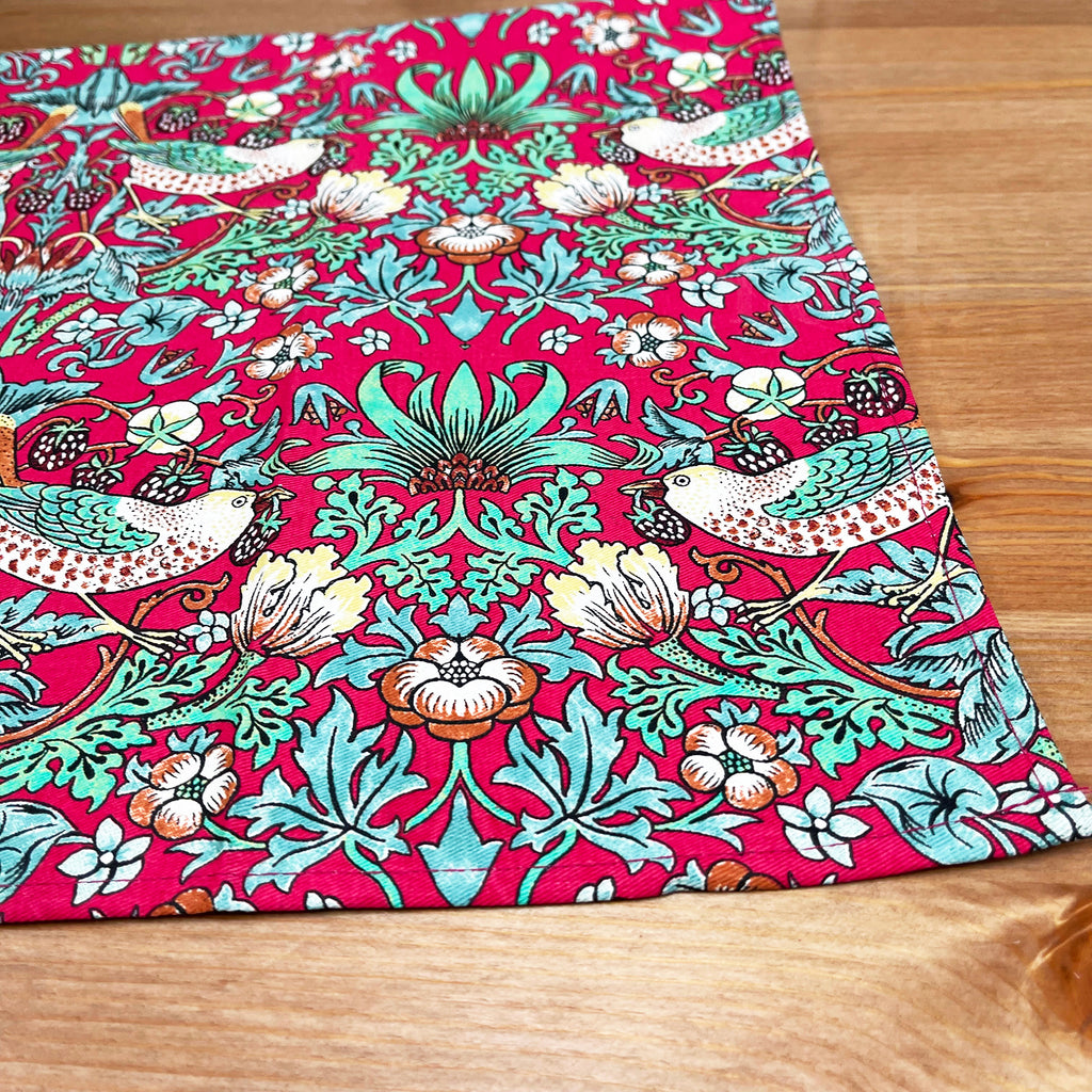 William Morris Strawberry Thief Geschirrtuch-Ofenhandschuh-Set