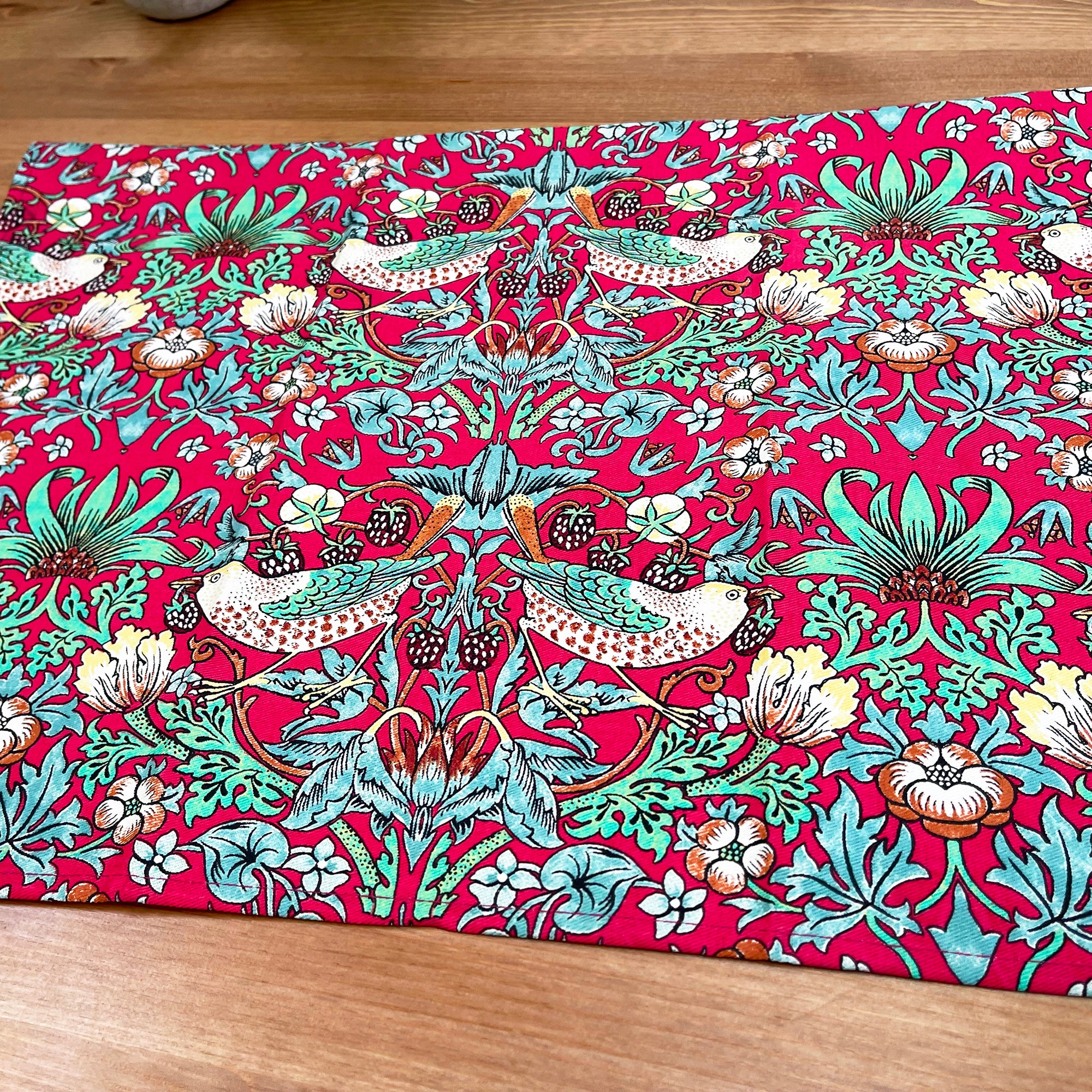 William Morris Strawberry Thief Geschirrtuch-Ofenhandschuh-Set