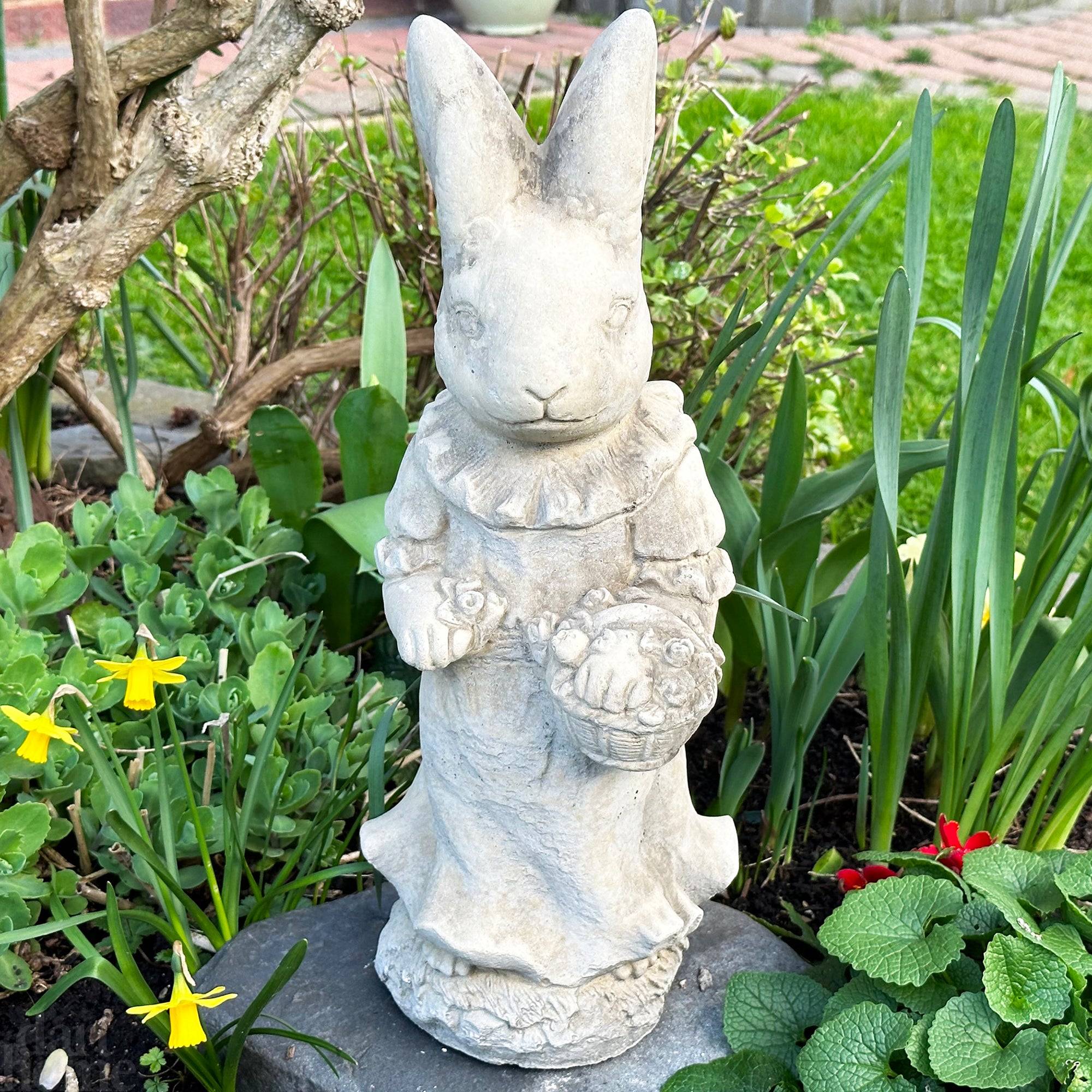 Stone Mr And Mrs Rabbit Garden Statues
