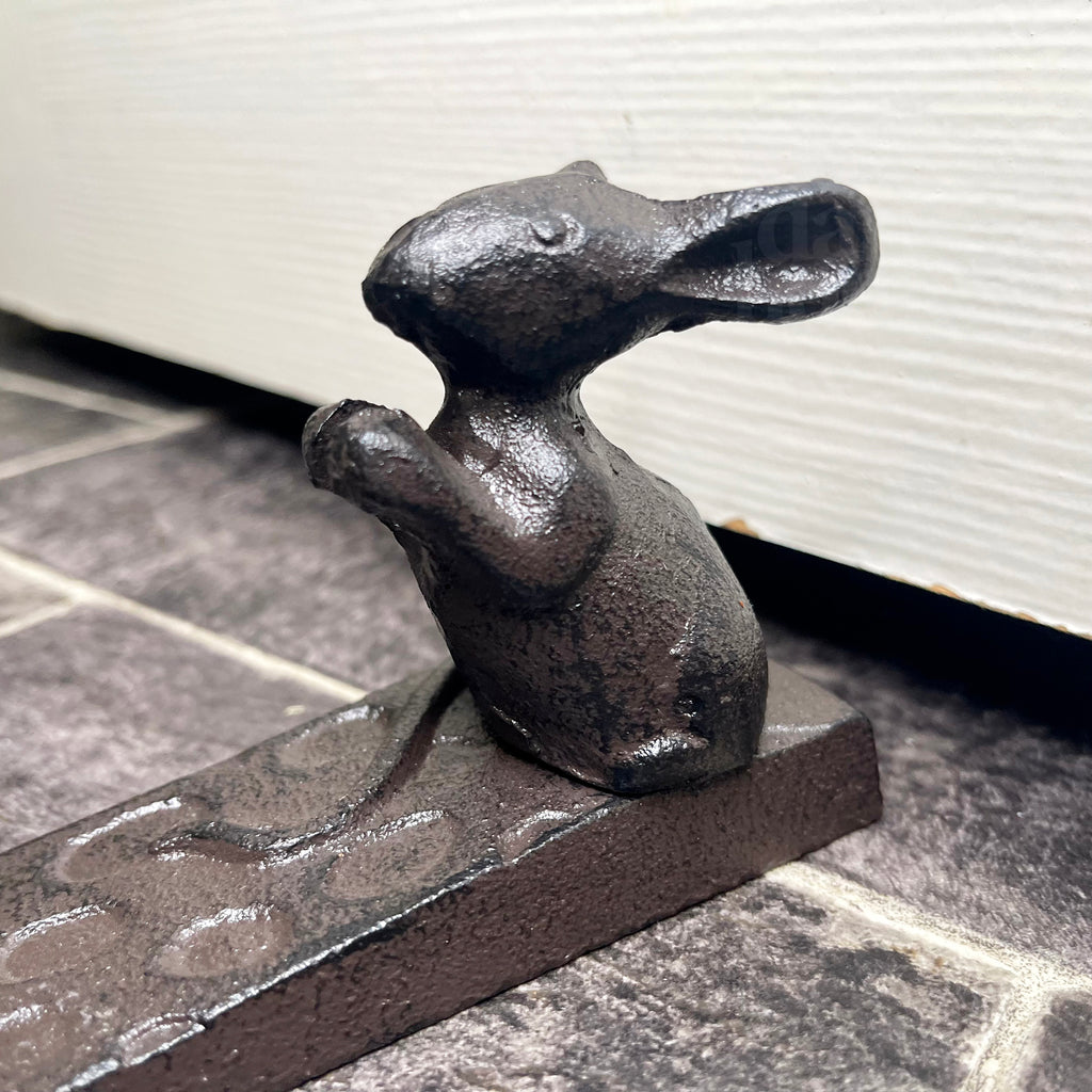 Cast Iron Mouse On Cheese Door Wedge