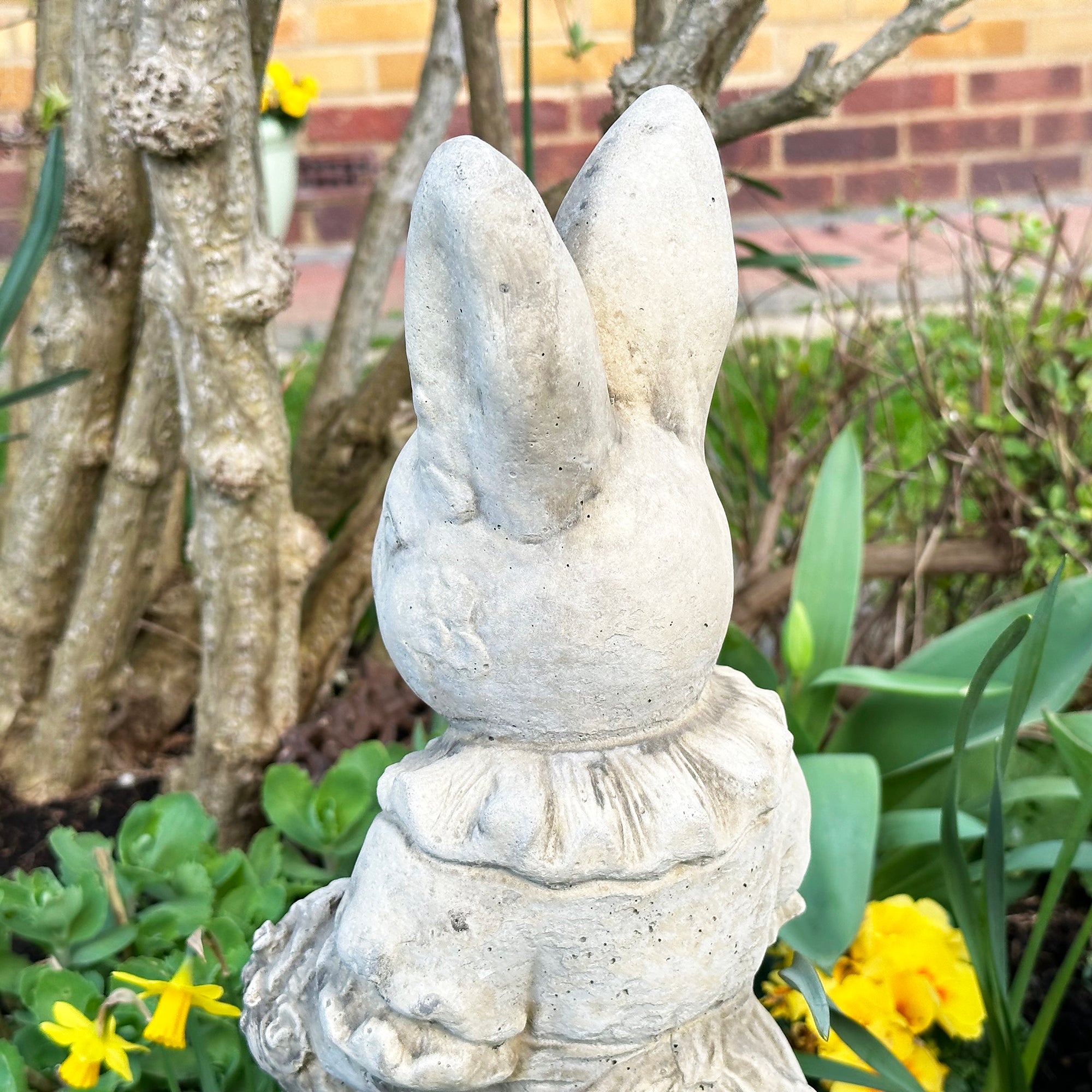Stone Mr And Mrs Rabbit Garden Statues