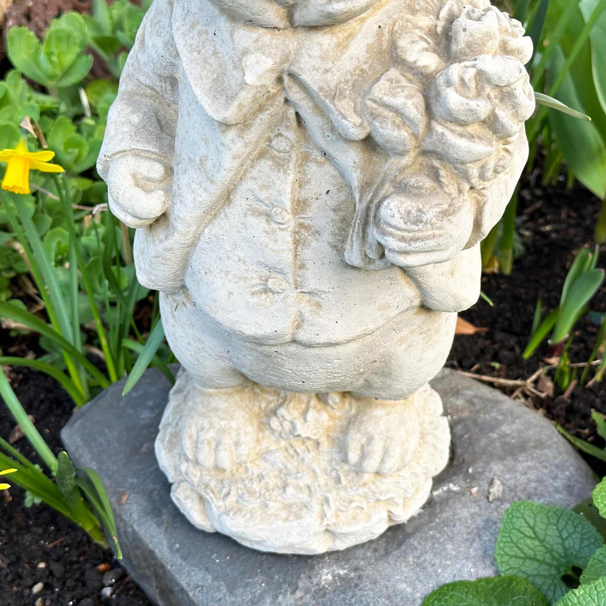 Stone Mr And Mrs Rabbit Garden Statues