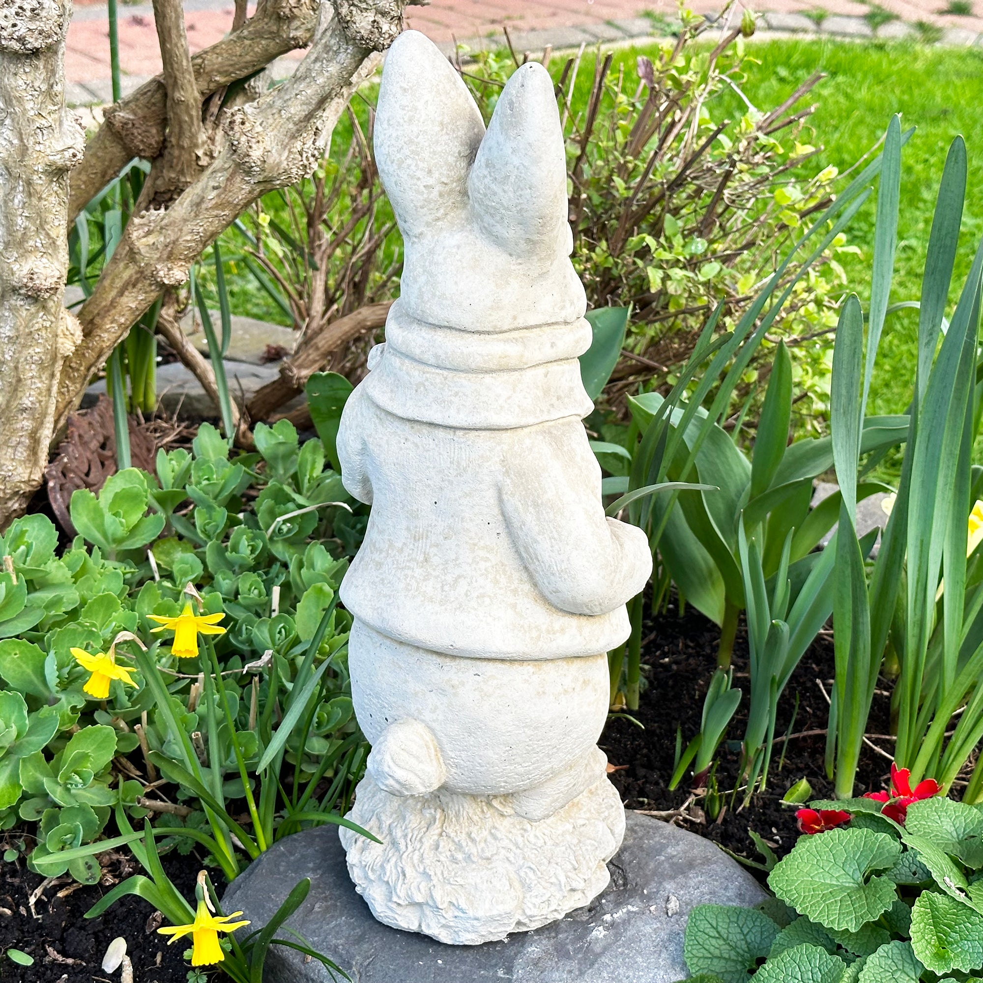 Stone Mr And Mrs Rabbit Garden Statues