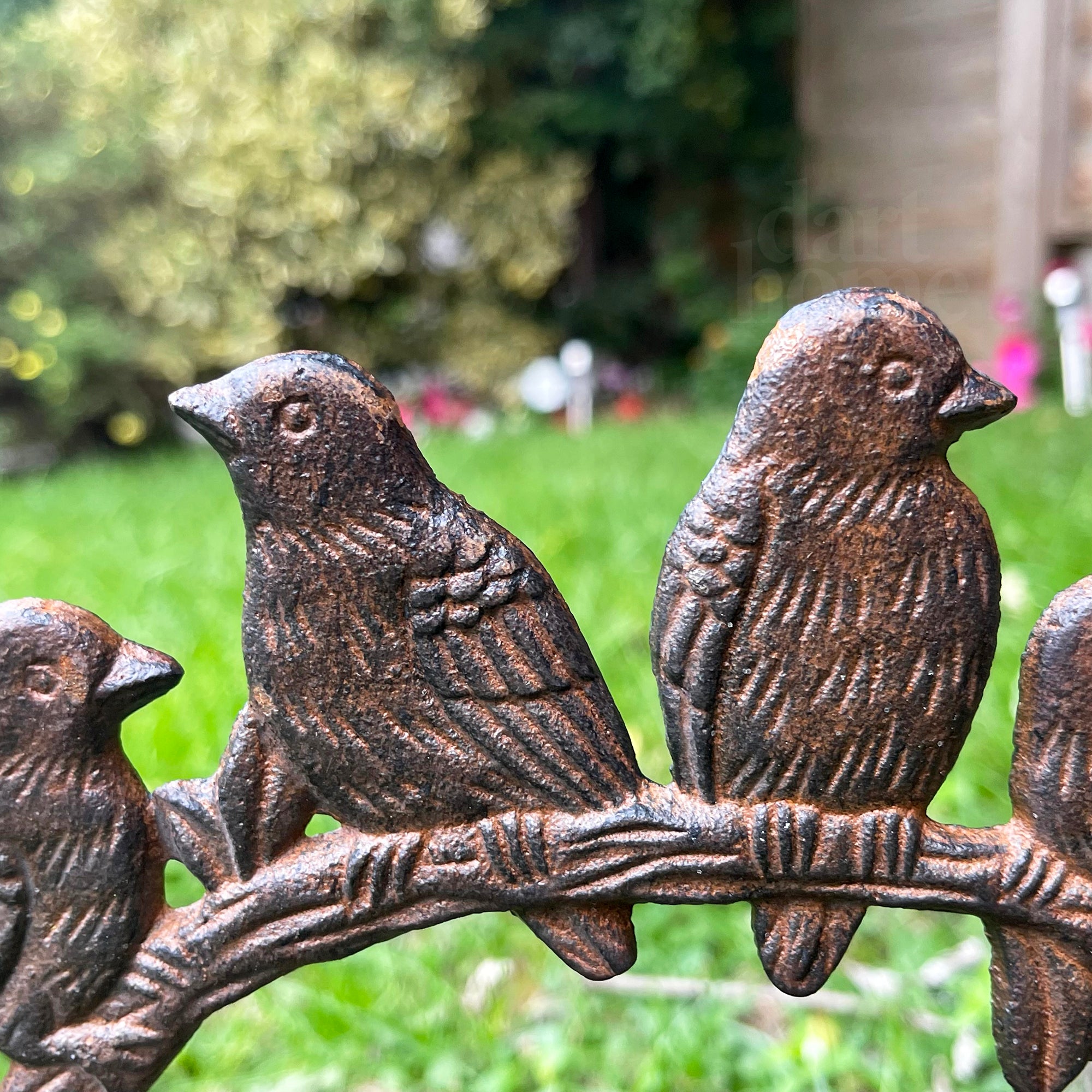 Cast Iron Birds Welcome Sign With Spike