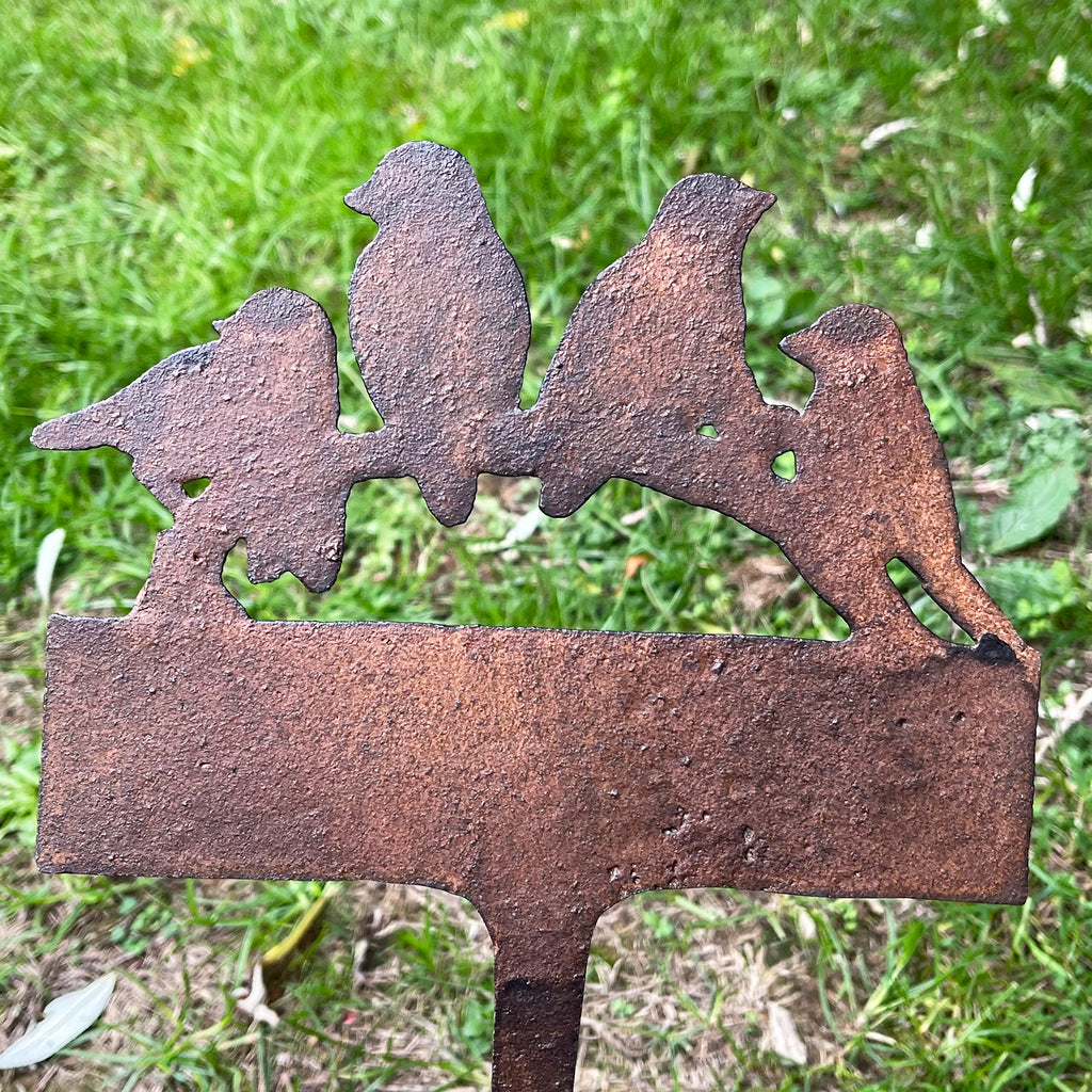 Cast Iron Birds Welcome Sign With Spike