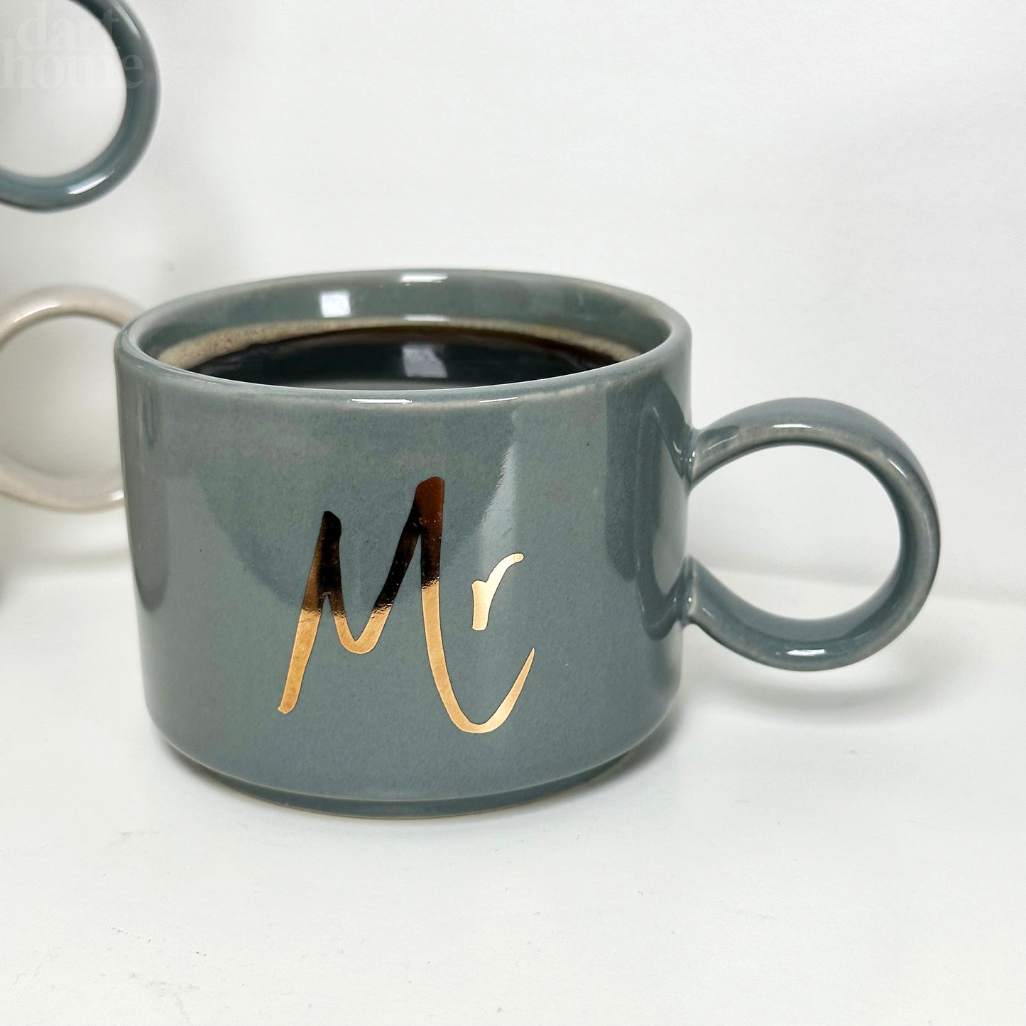 Set Of 4 Mr And Mrs Stacking Mugs 200ml