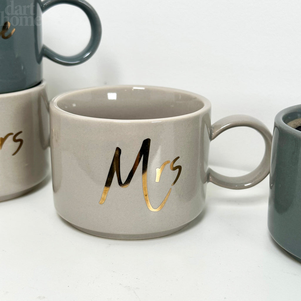 Set mit 4 Stapelbechern „Mr. und Mrs.“, 200 ml