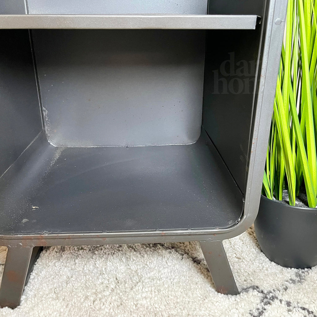 Industrieller Tallboy-Aufbewahrungsschrank