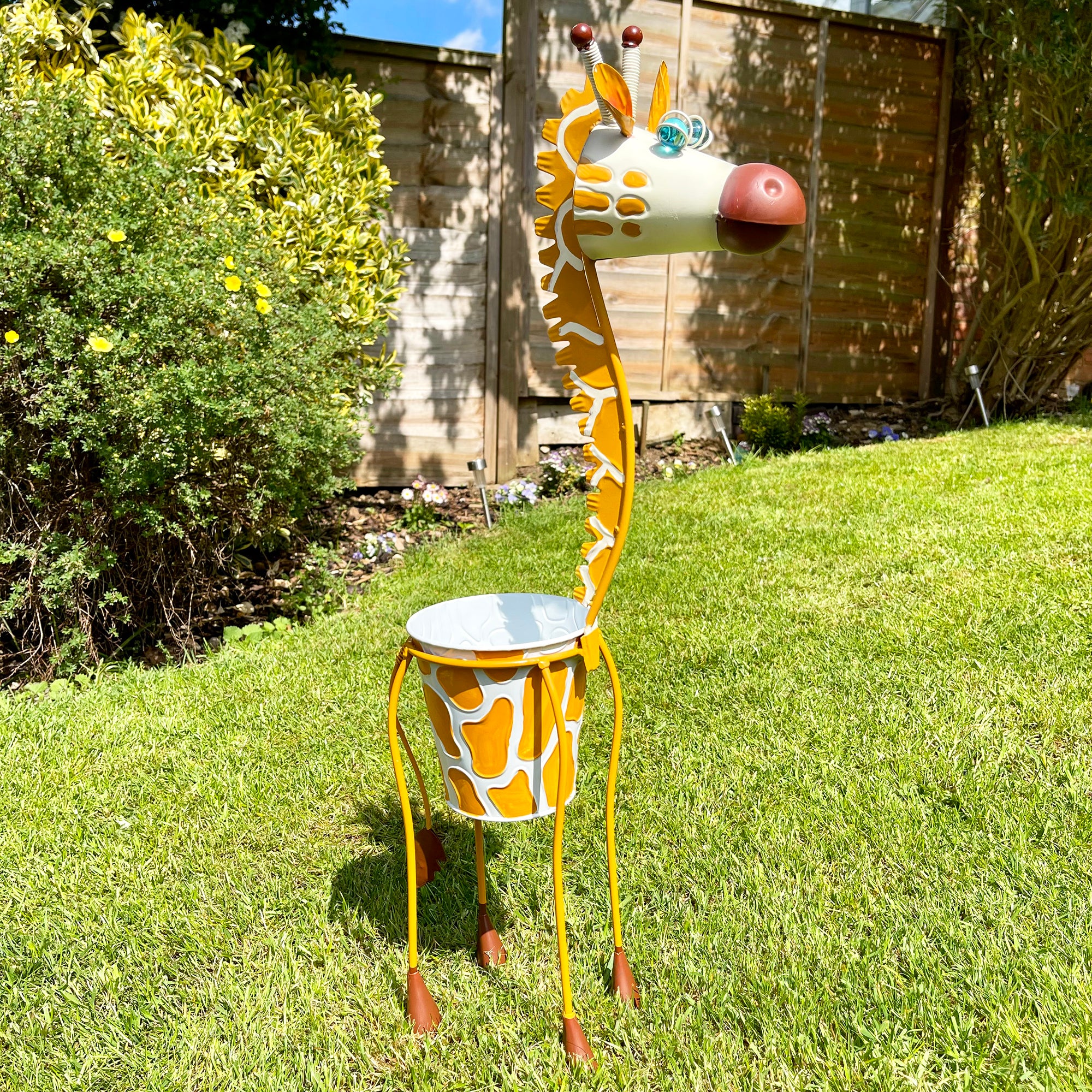 Giraffen-Blumentopf-Ornament aus Metall