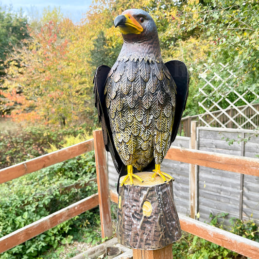 Große Falken-Gartenstatue aus Metall, groß