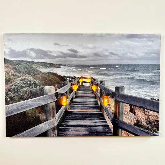 Leinwand-Wandkunst „Seashore LED Boardwalk“, 60 cm