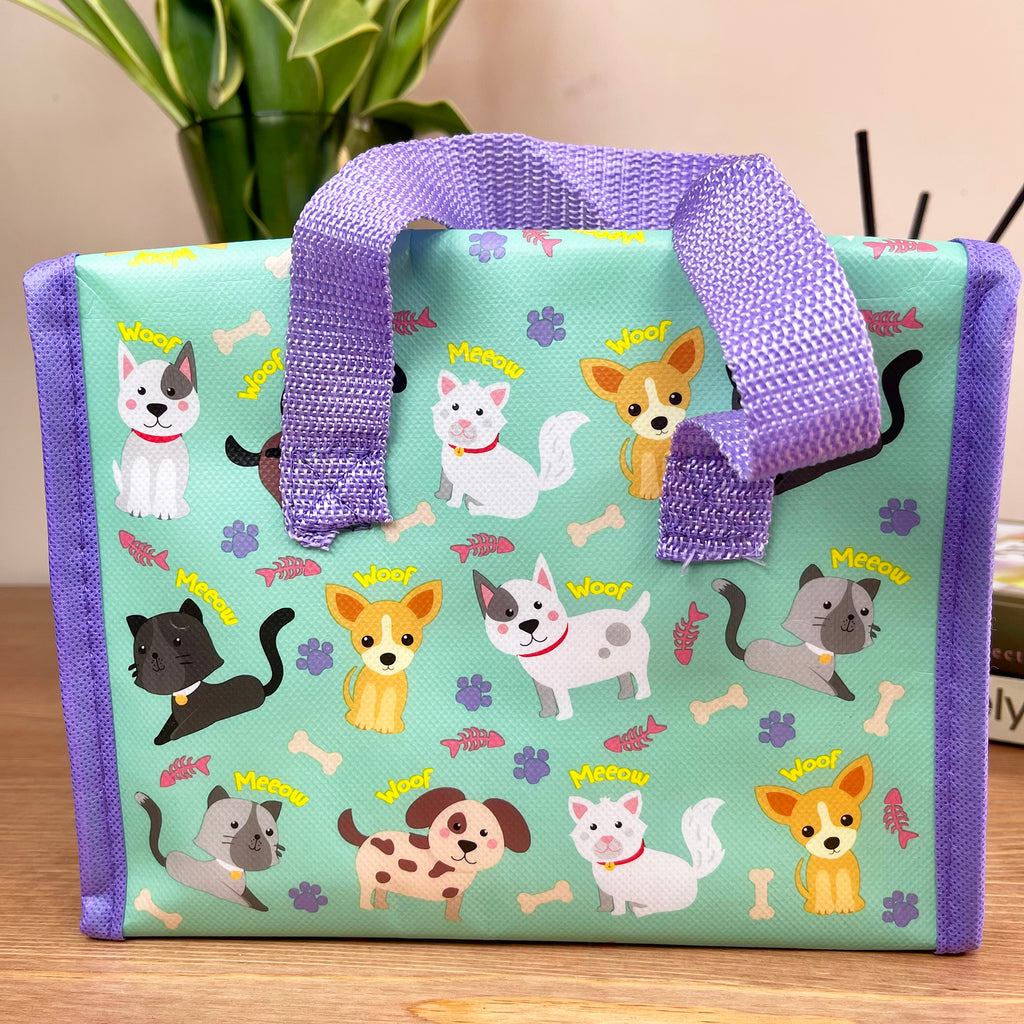 Cats & Dogs Insulated Lunch Bag