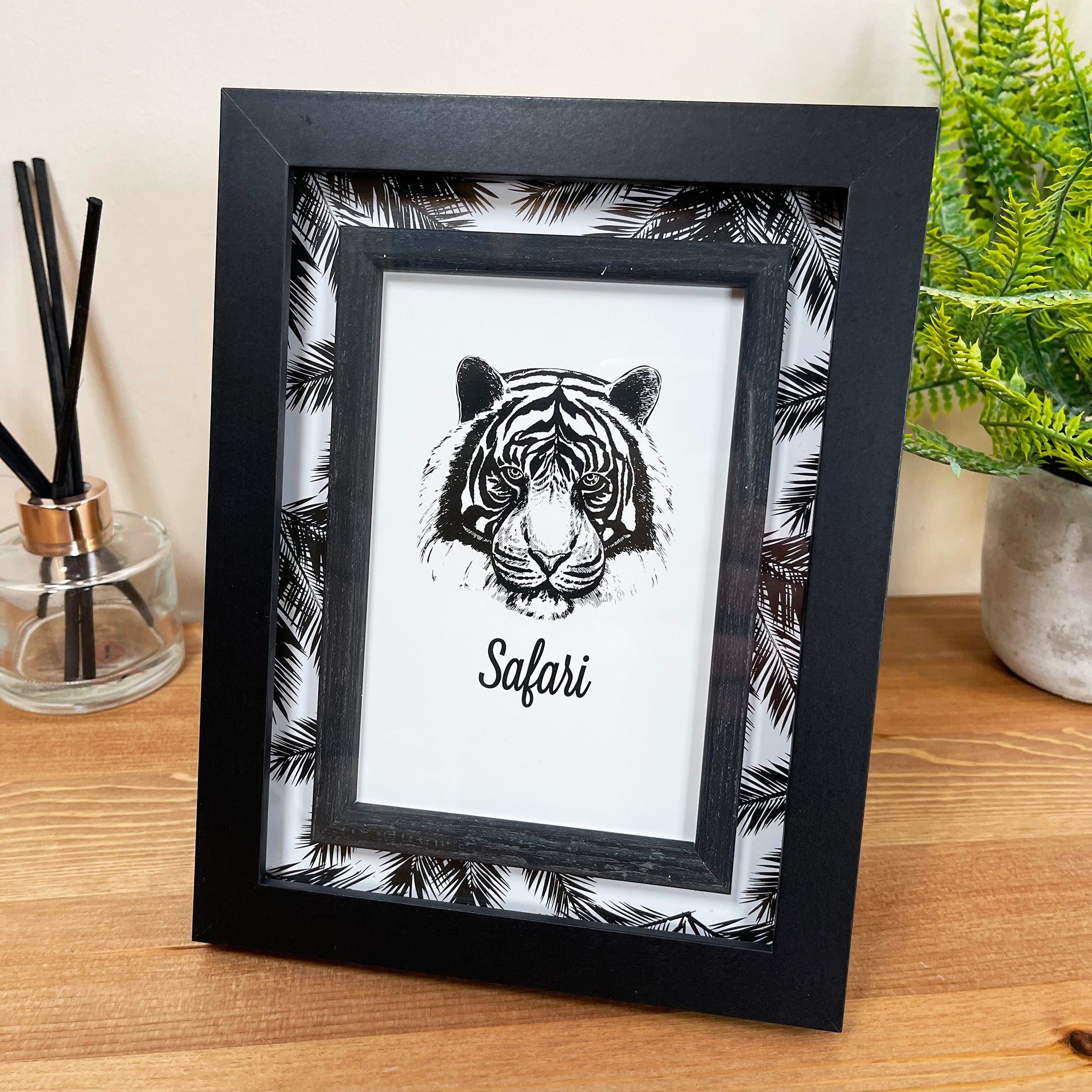 Black Jungle Photo Frame 4x6"