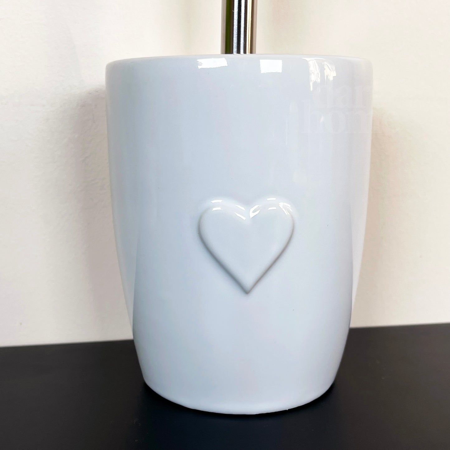 Badezimmer-Accessoires-Set „Love Heart“ in glänzendem Weiß