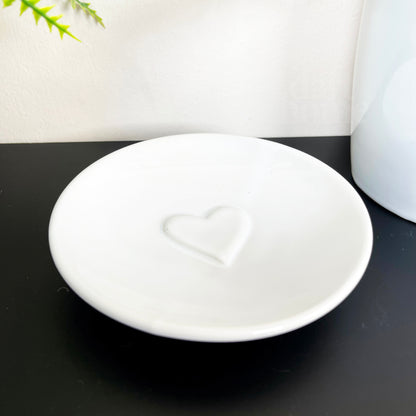 Glossy White Love Heart Bathroom Accessories Set