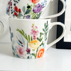 Set mit 4 Tassen mit Blumenmotiv, 400 ml