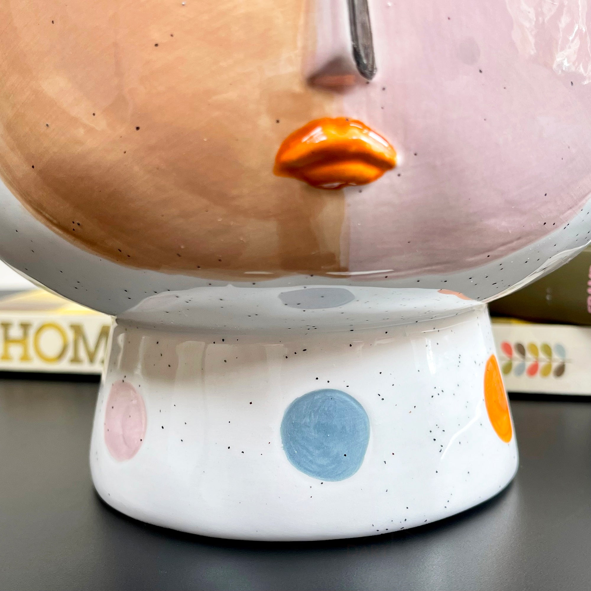 Abstract Face Vase
