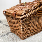 Elegant Light Steamed Picnic Hamper