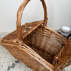 Elegant Light Steamed Picnic Hamper
