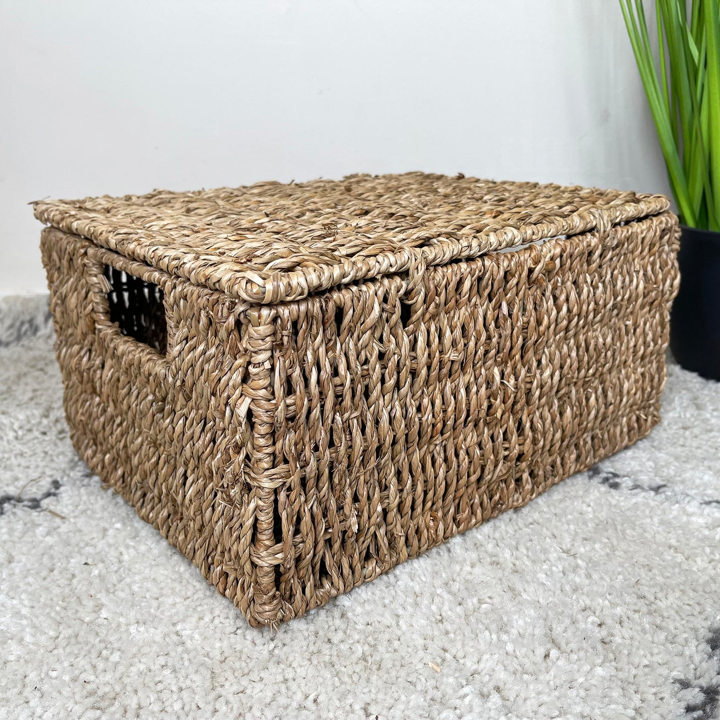 Natural Lidded Seagrass Hampers