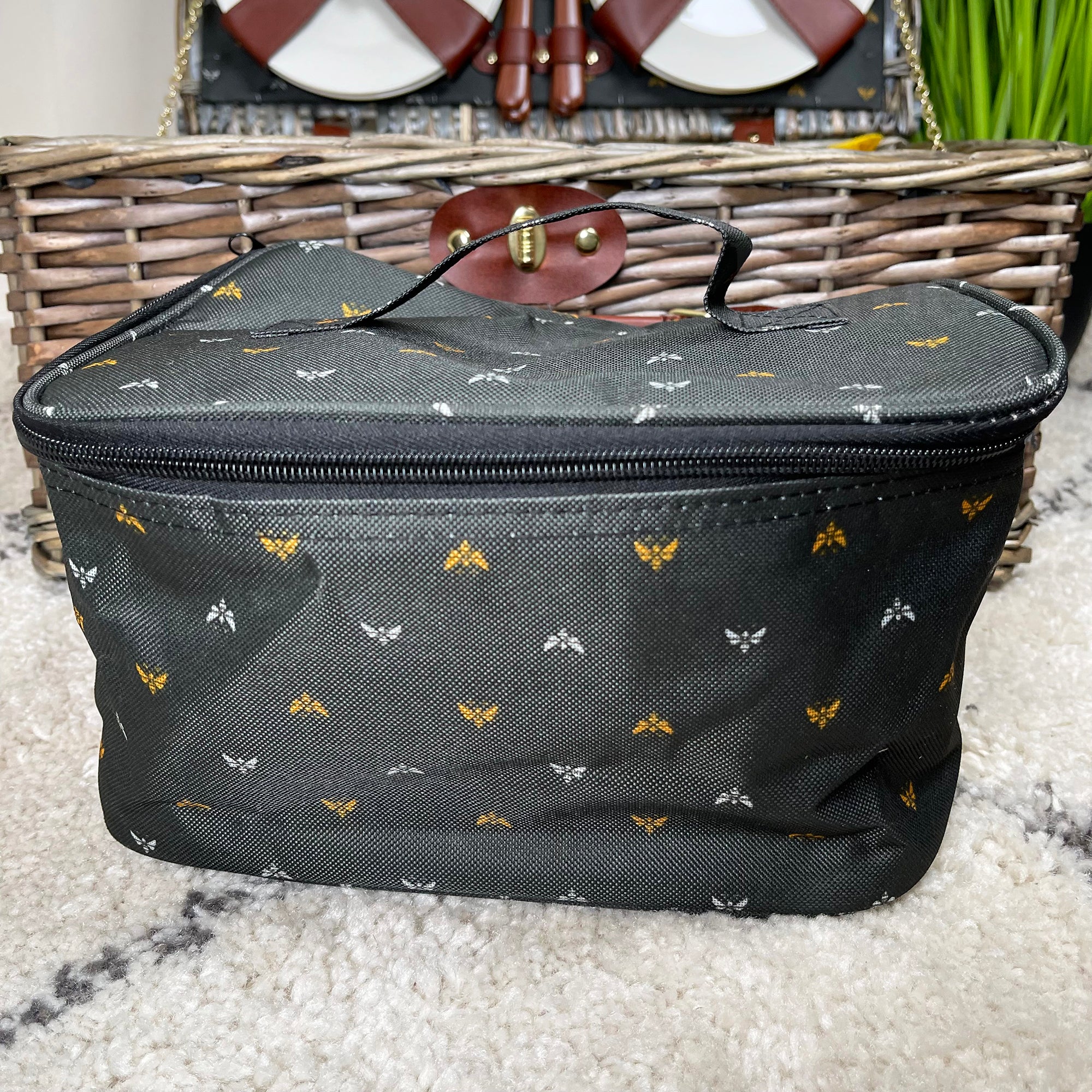 4 Person Fitted Wicker Picnic Hamper
