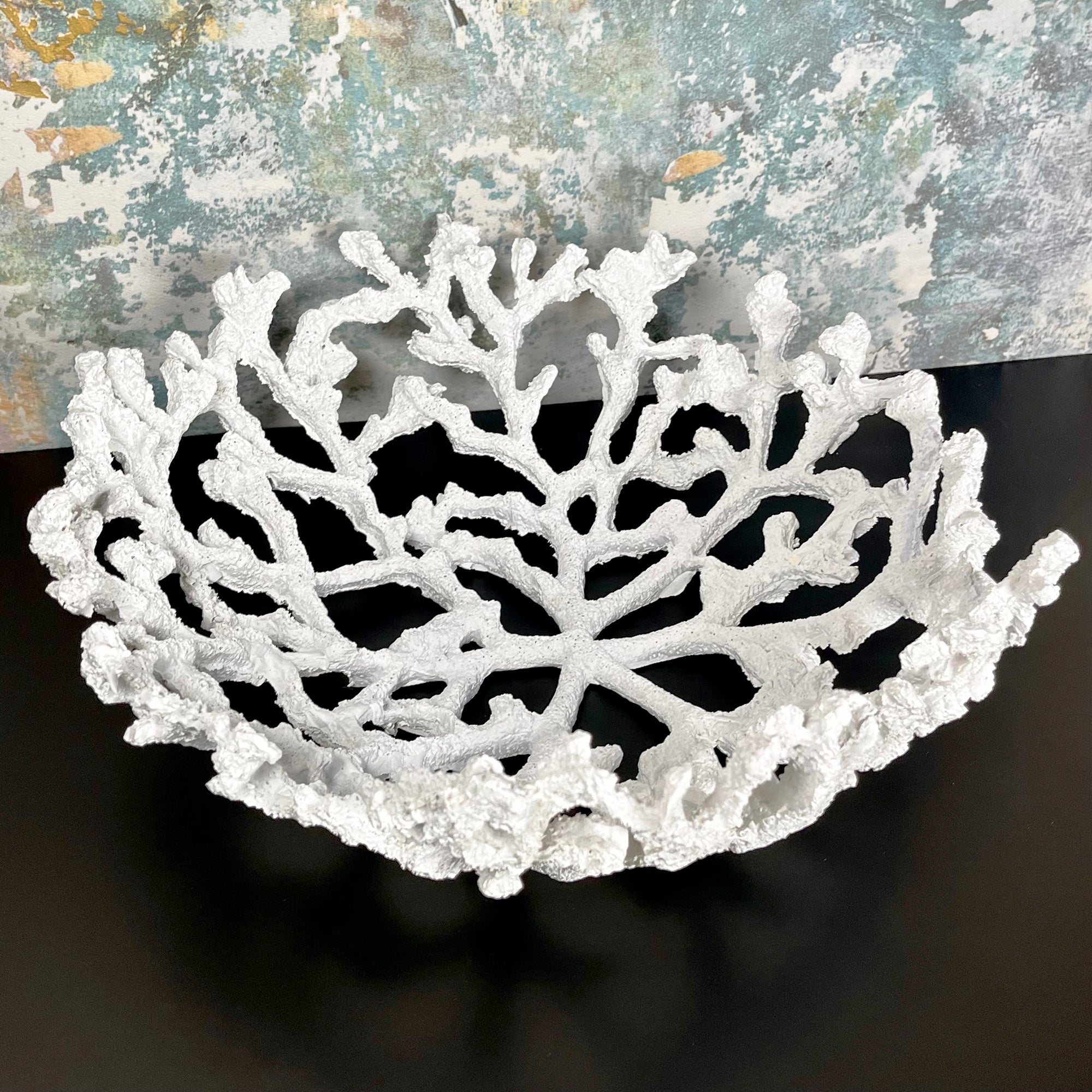 Darthome Large White Coral Bowl 35x8x35cm