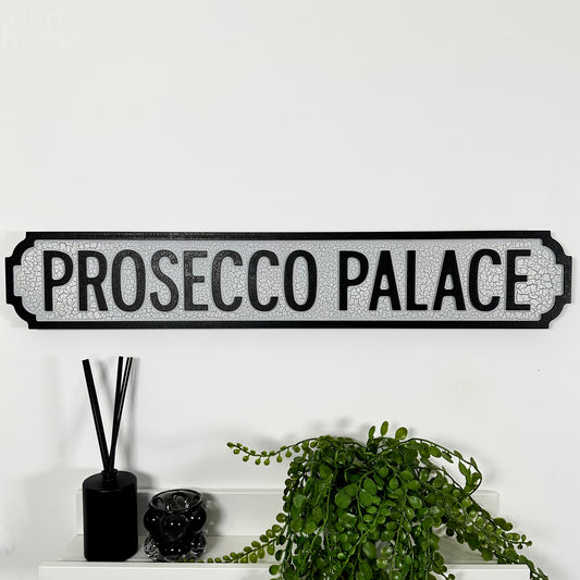 Knisterndes Prosecco-Palast-Straßenschild
