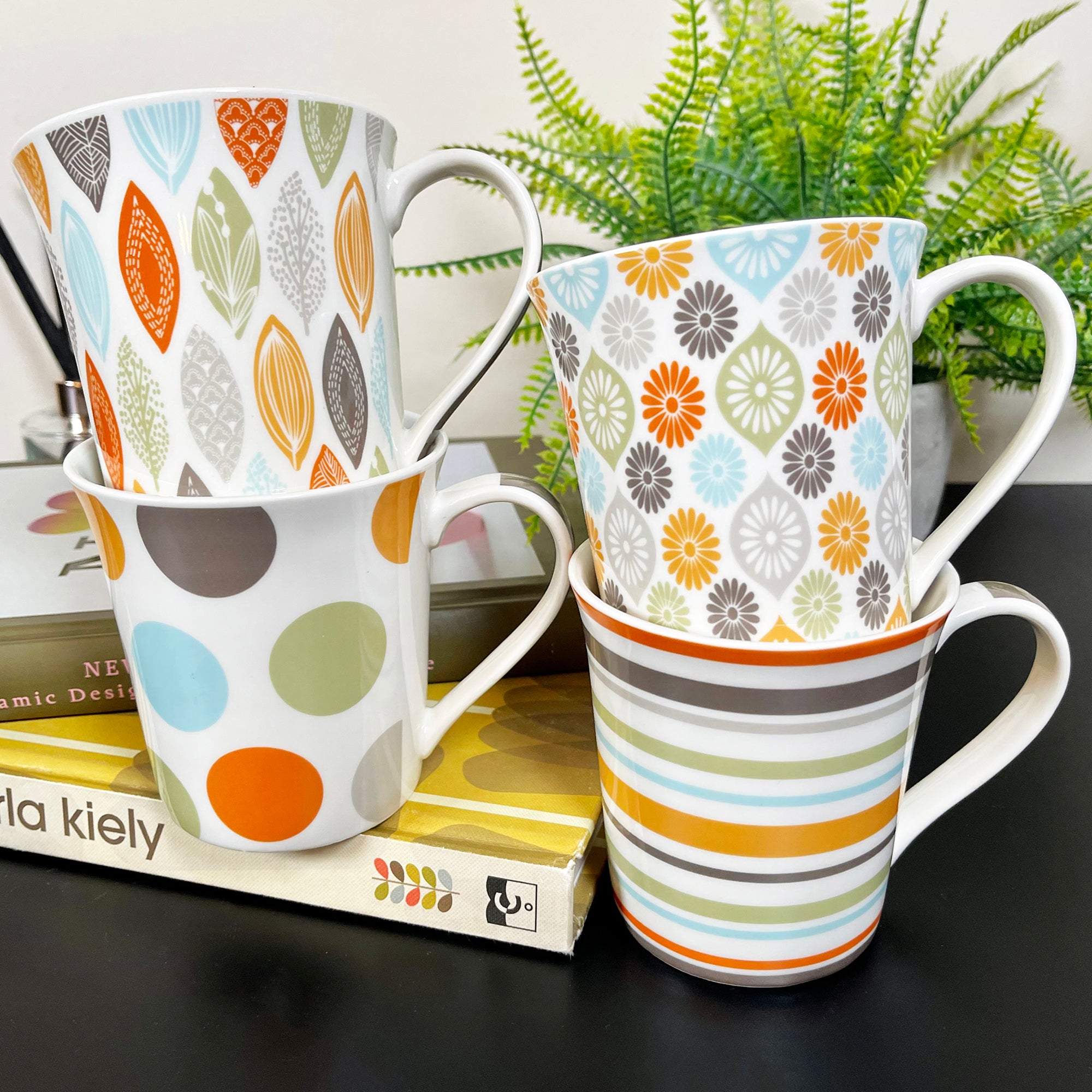 Bone China Set Of 4 Pastel Graphics Mugs 380ml