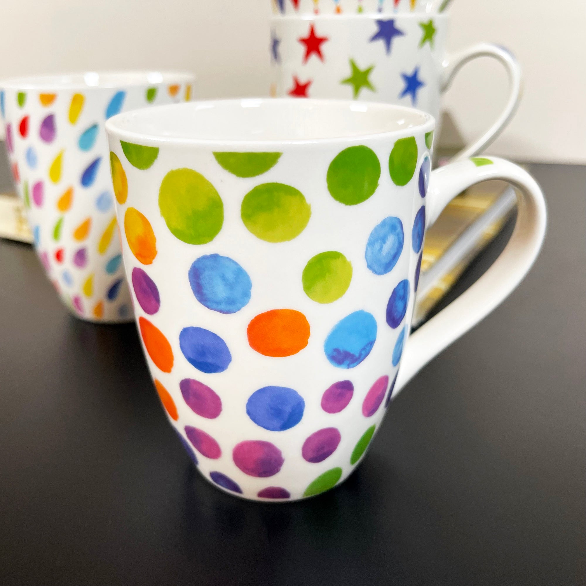 Ceramic Set Of 4 Bright Spark Mugs 350ml