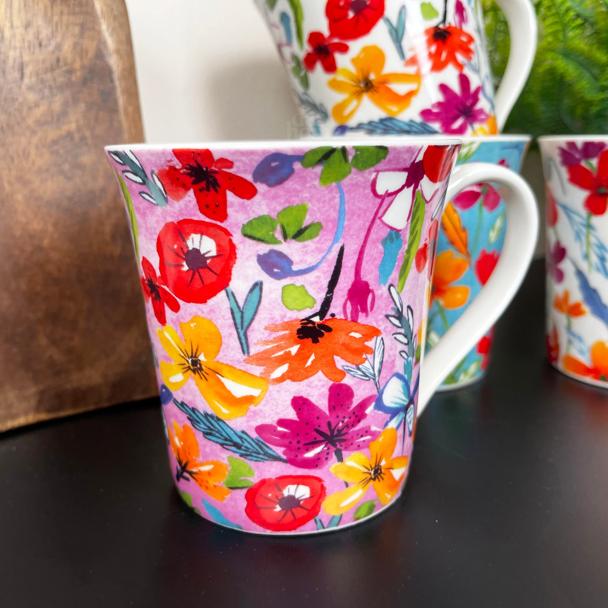Set Of 4 Full Floral Bloom Mugs 380ml