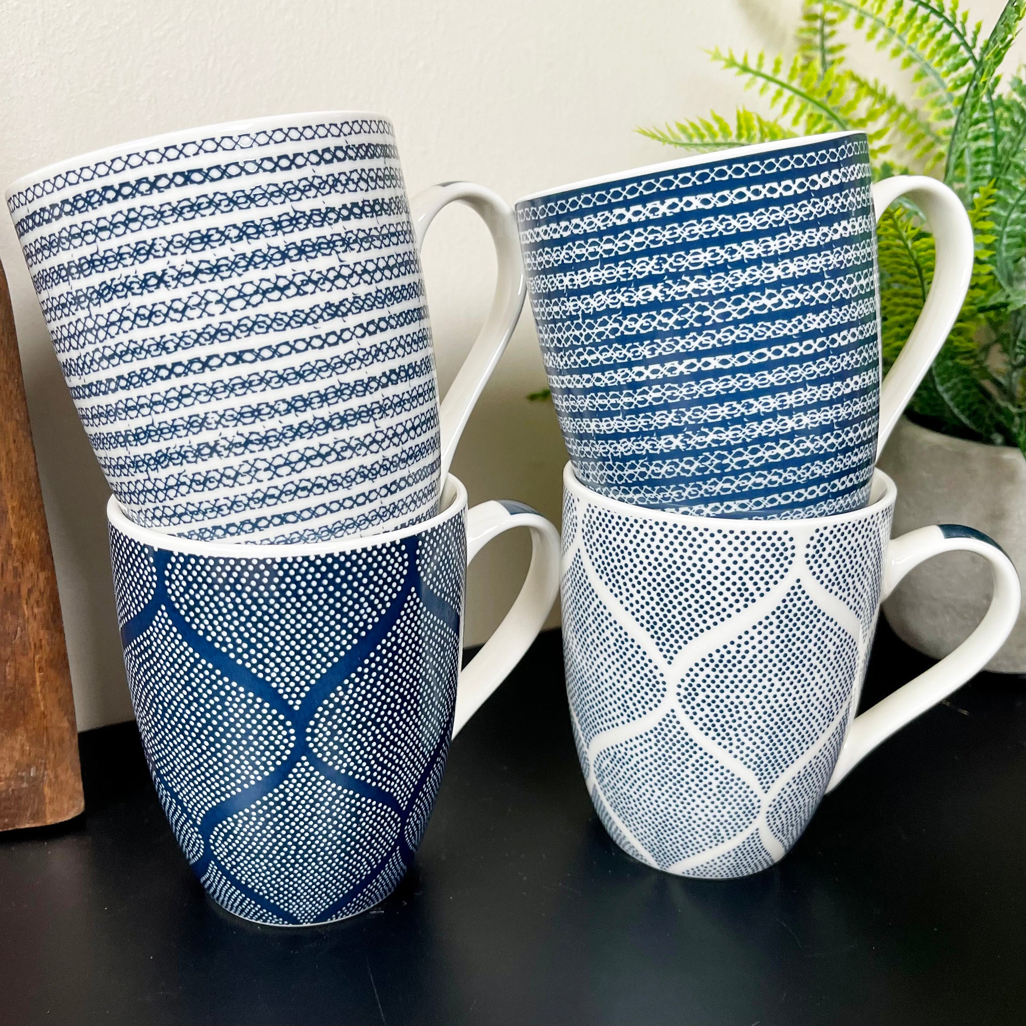 Set Of 4 Mediterranean Blue Weave Mugs 350ml