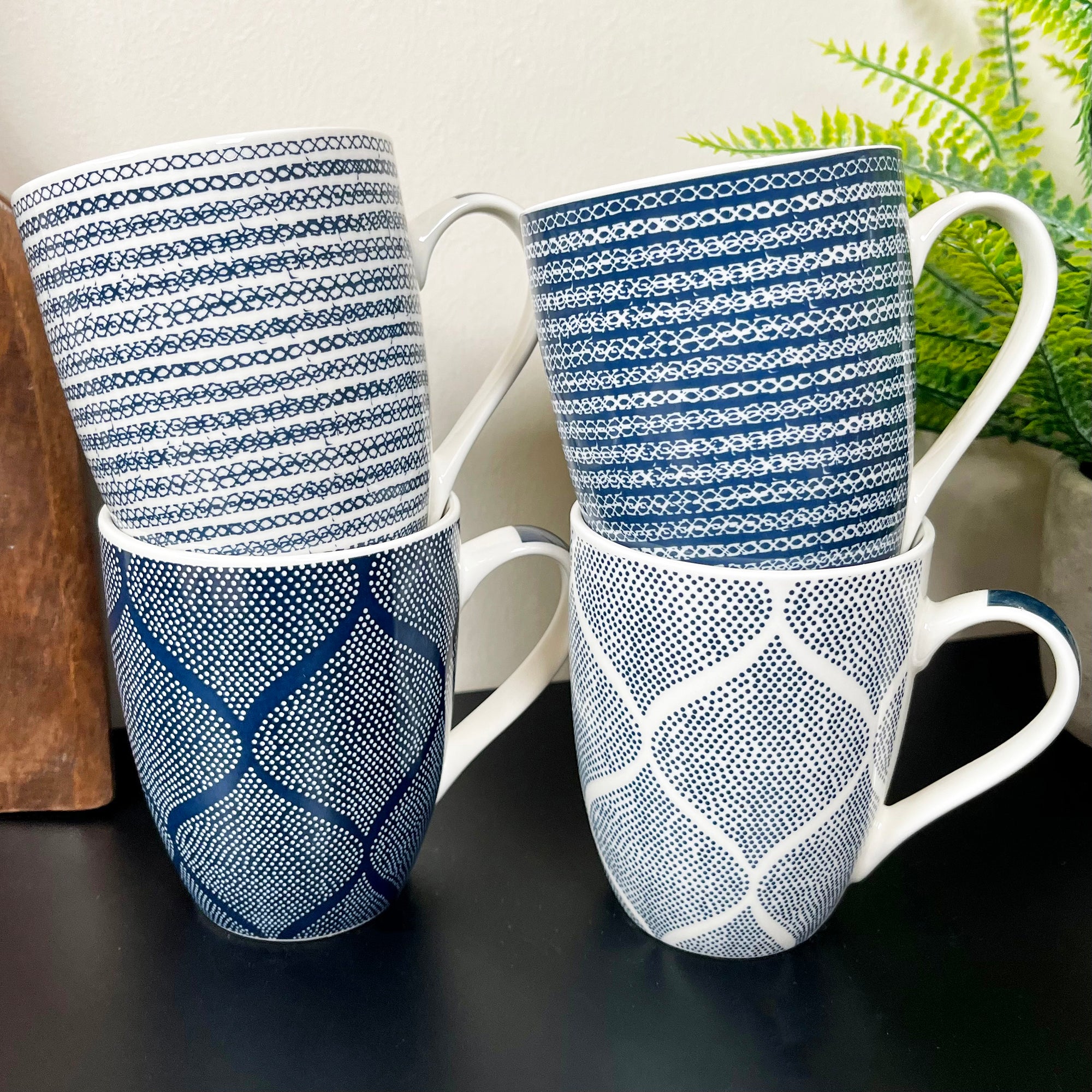 Set Of 4 Mediterranean Blue Weave Mugs 350ml