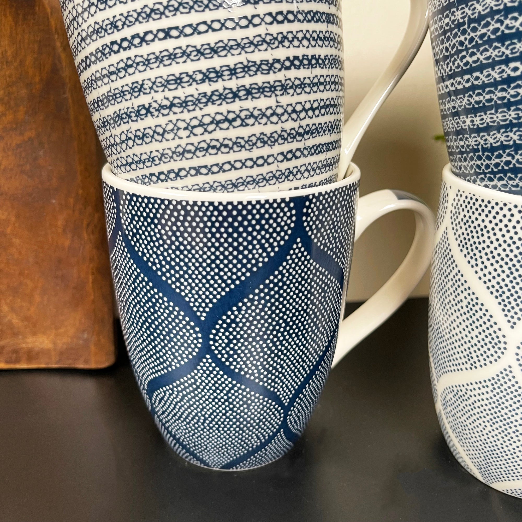 Set Of 4 Mediterranean Blue Weave Mugs 350ml