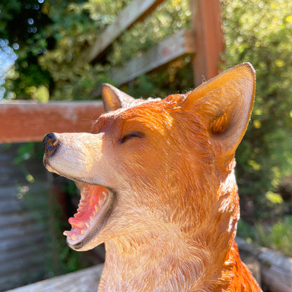 Sitting Howling Fox Garden Ornament