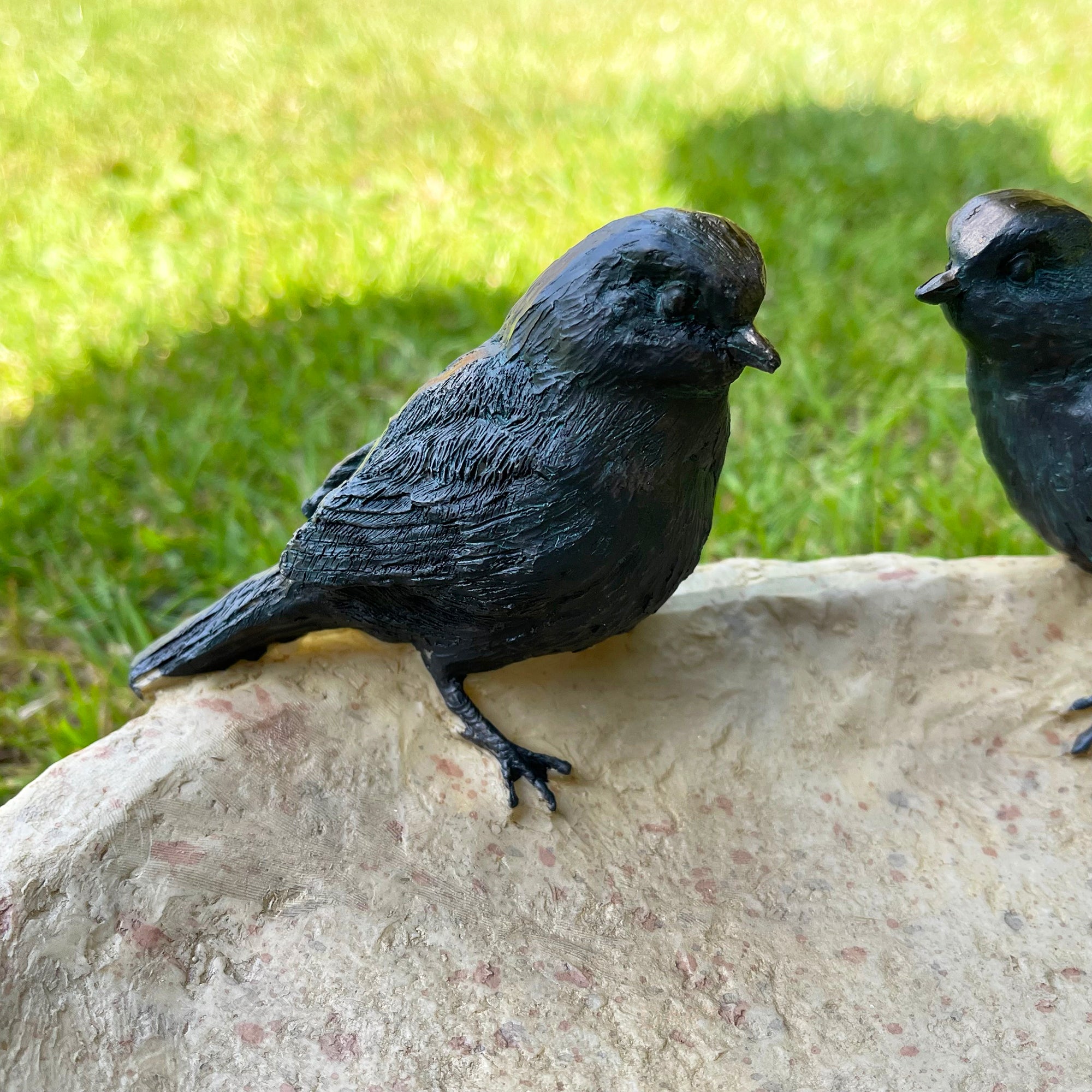 Resin Birds On Bowl Bird Bath