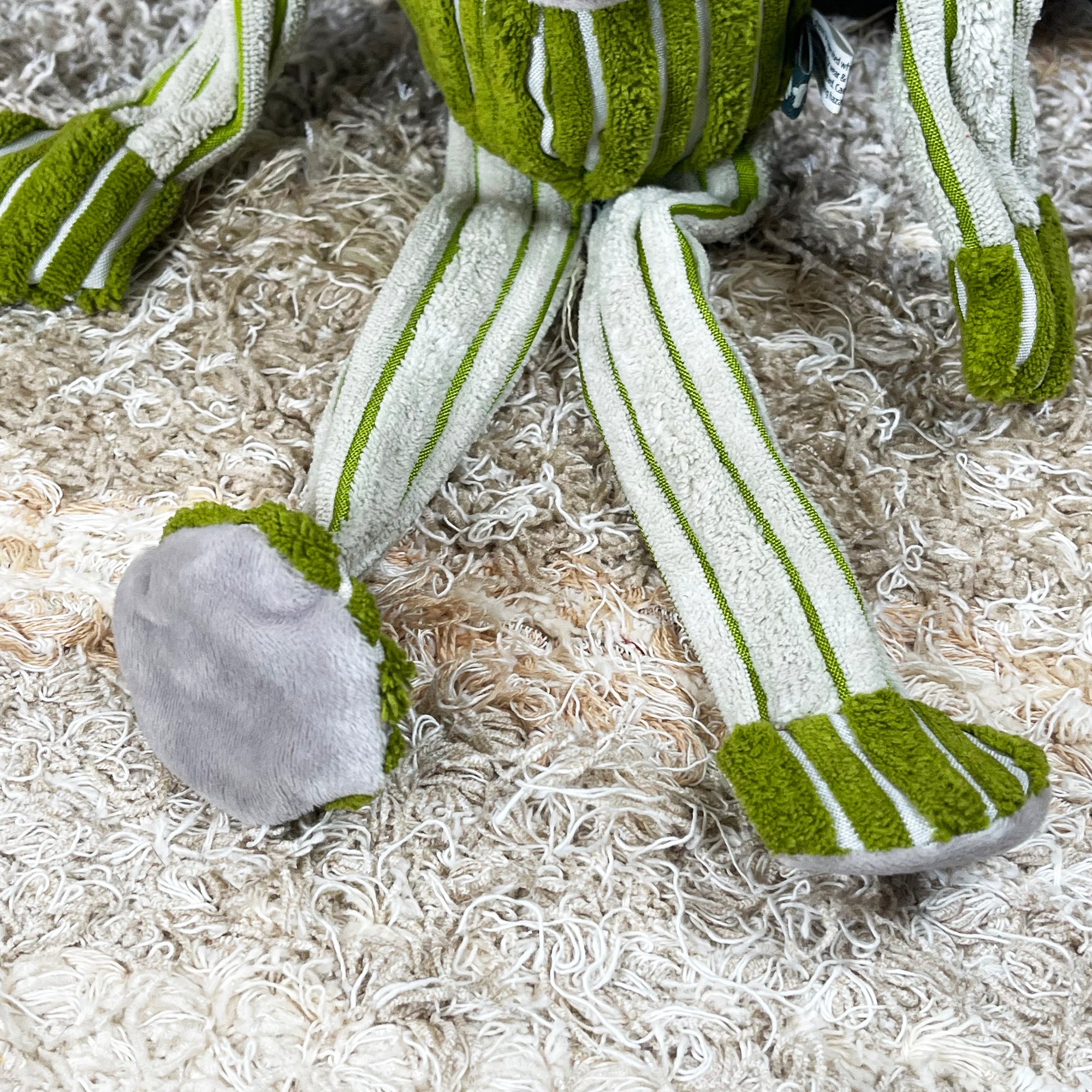Chubby Chimp Quietschendes Hundespielzeug